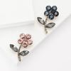 Simple Alloy Full Diamond Flower Brooch Fashion High Sense Women'S Dress Cardigan Corsage Jewelry Pin