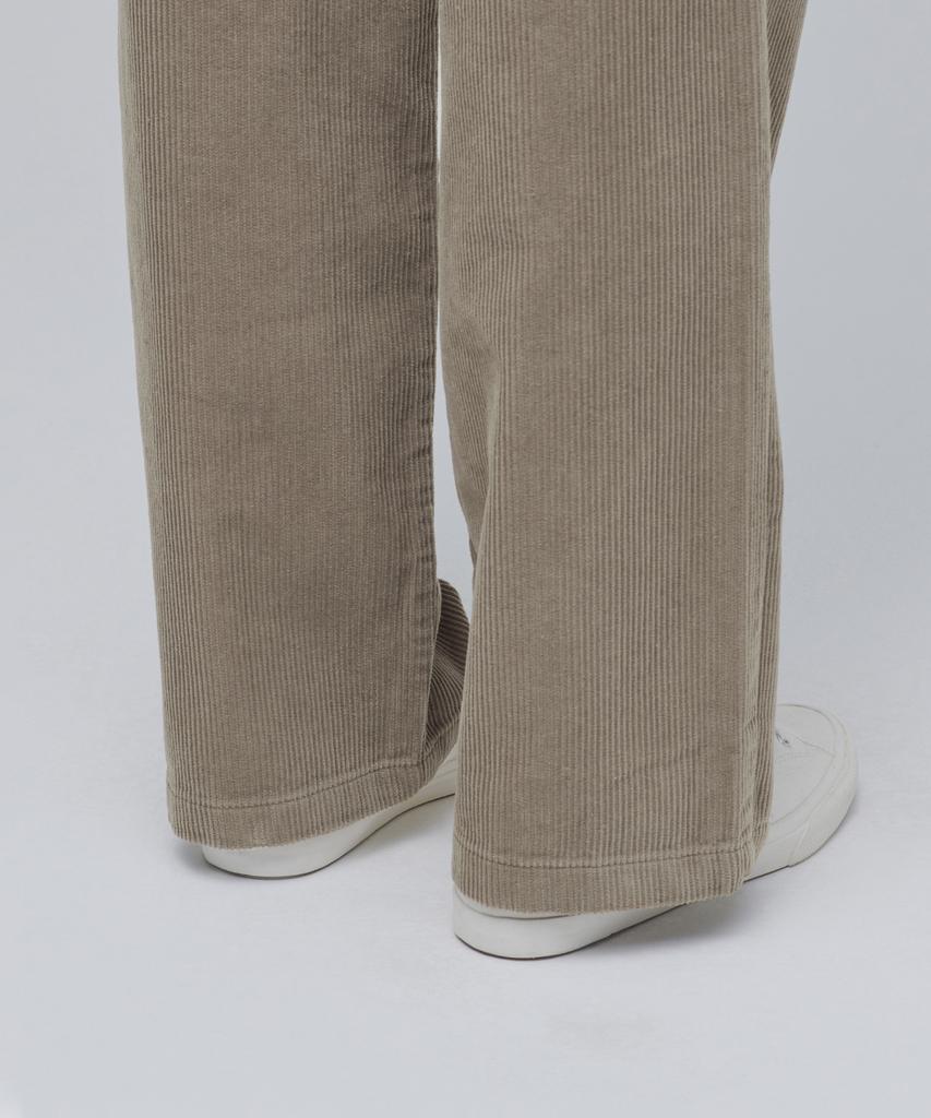MUSINSA STANDARD Wide Corduroy Pants [Light Beige]
