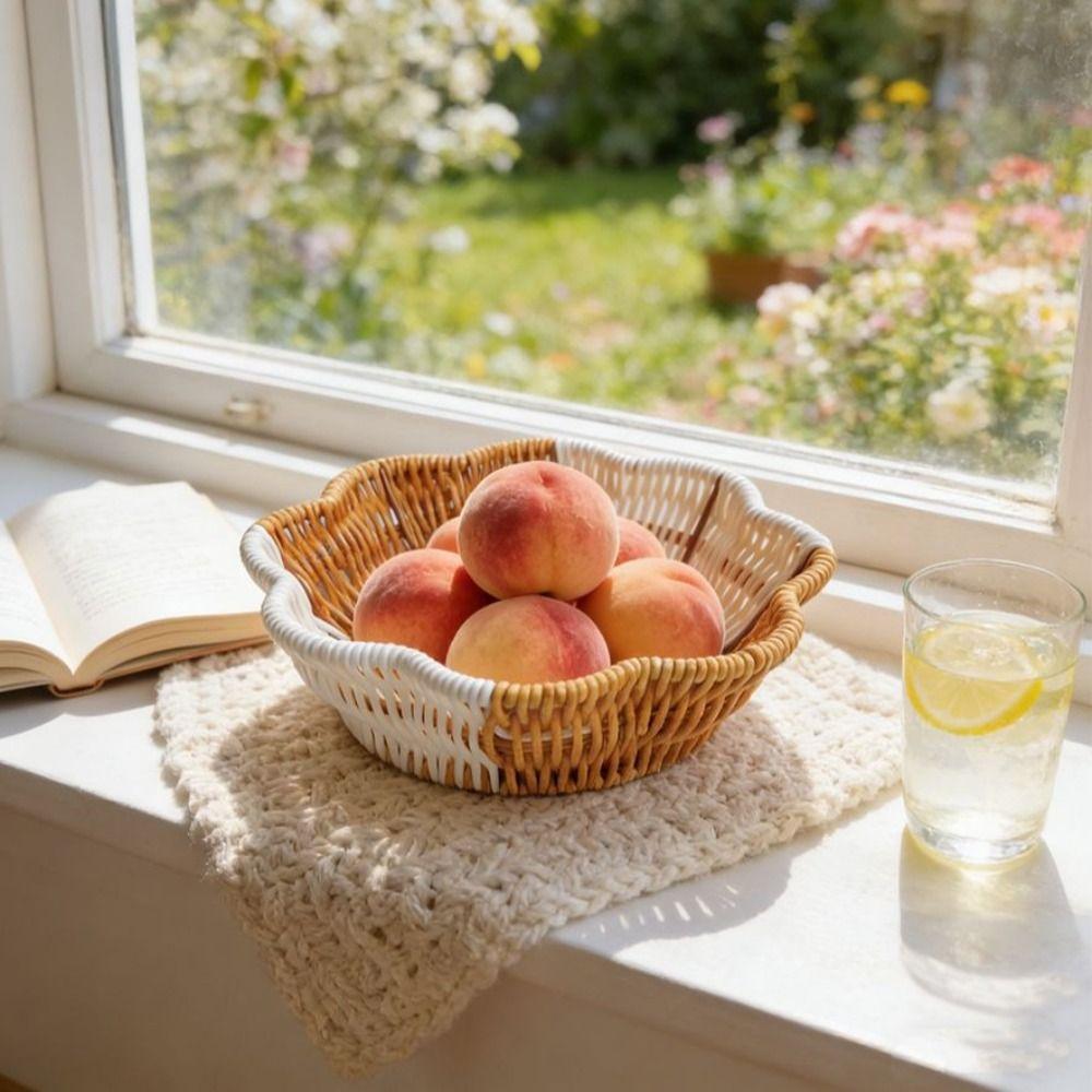 Woven Design Hotel Snack Basket Tray Elegant Fruit Bowl New Synthetic Rattan Wicker Basket  Picnic