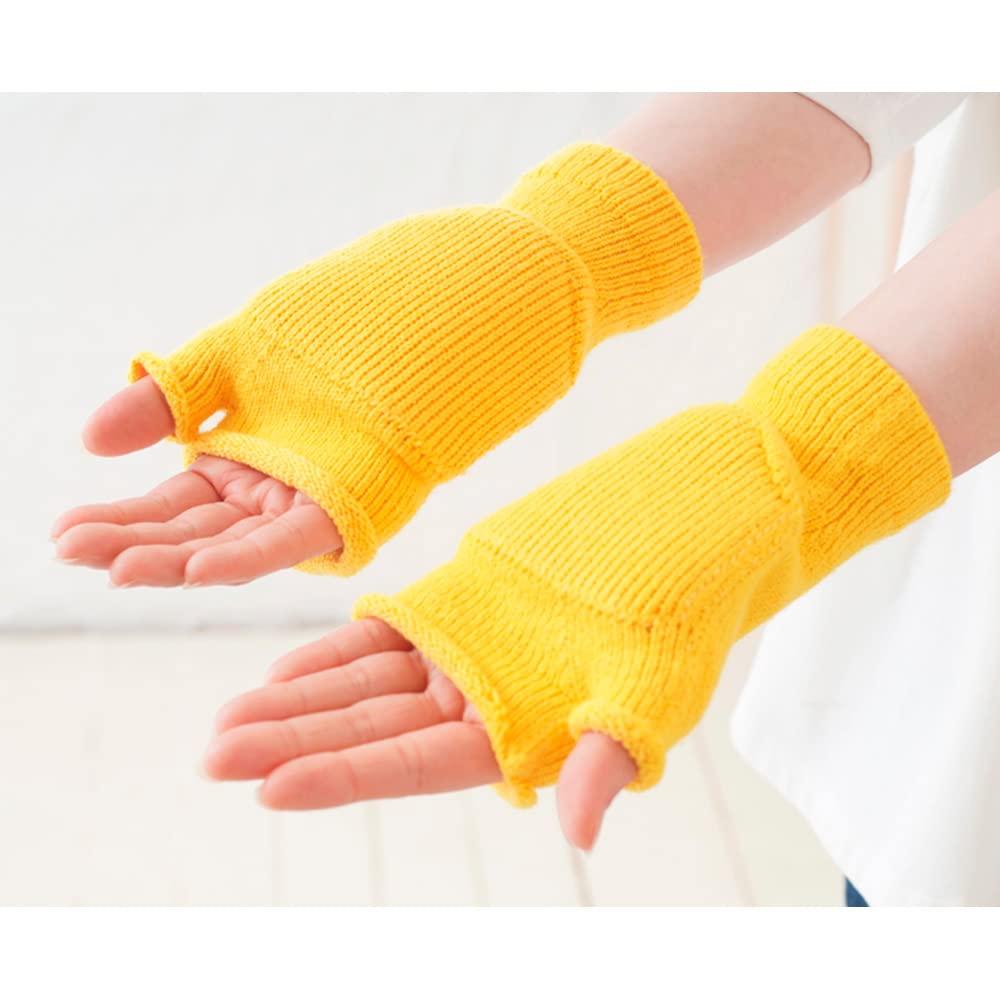 Wrist Rest Mobile Glove Cushioned Gloves for Keyboards and Reduces Pressure and Friction On the and Provides Stability Coco-kara Japanese-made (black)