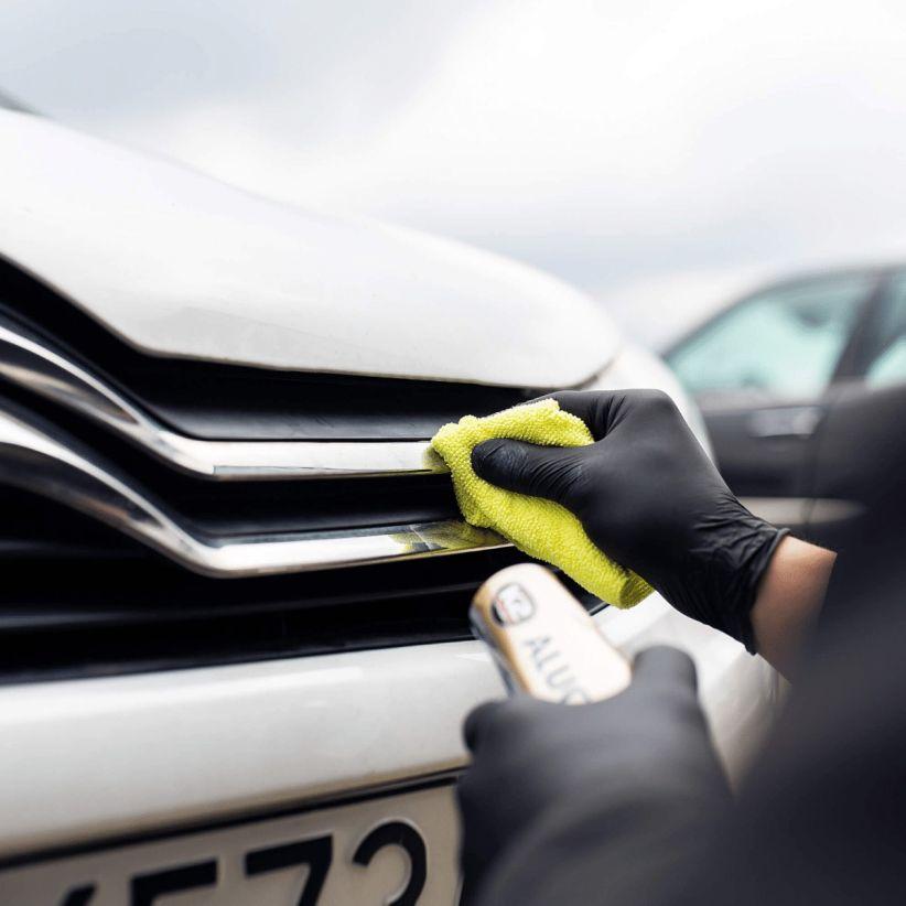 Polijstpasta voor het polijsten van metalen k2 aluchrom 120 g spiegelglans
