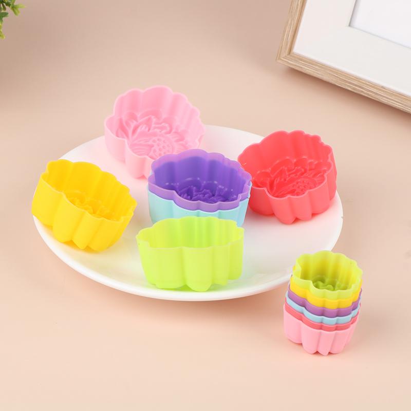 Lot de 5 moules en silicone antiadhésifs et réutilisables en forme de lotus (3/5 cm)
