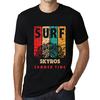 Grafisk T-shirt för t-shirt för män för män Surf Summer Time SKYROS Deep Black