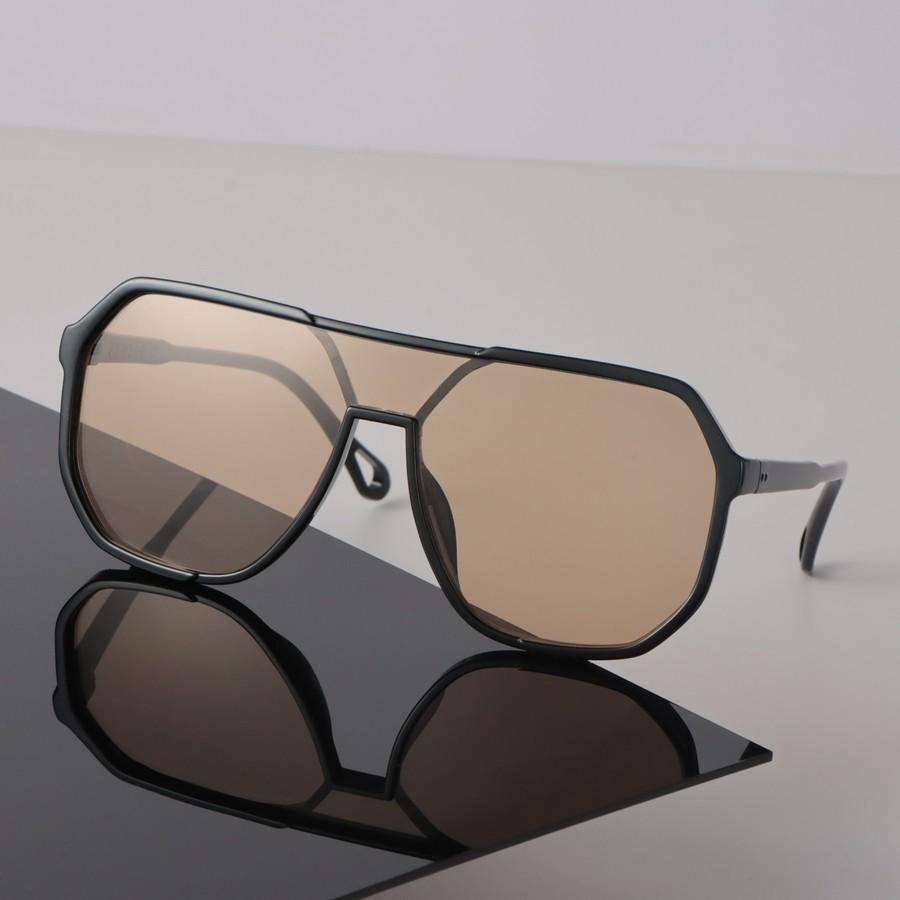 Classic Fashion Sunglasses Women Men UV Protection Trendy Design Lightweight Comfortable Stylish Eyewear