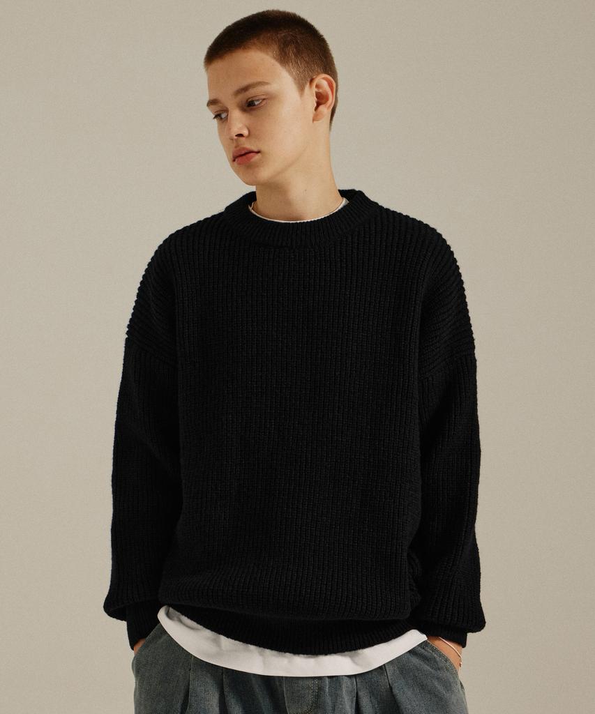 GOLDEN SUNSHINE Wool Bulky Round Knit _Black