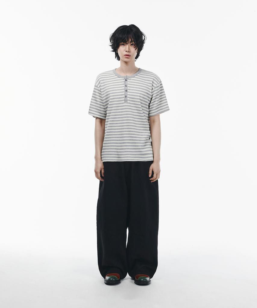 SIGNATURE Striped Henley Neck Short Sleeve T-Shirt [Gray]