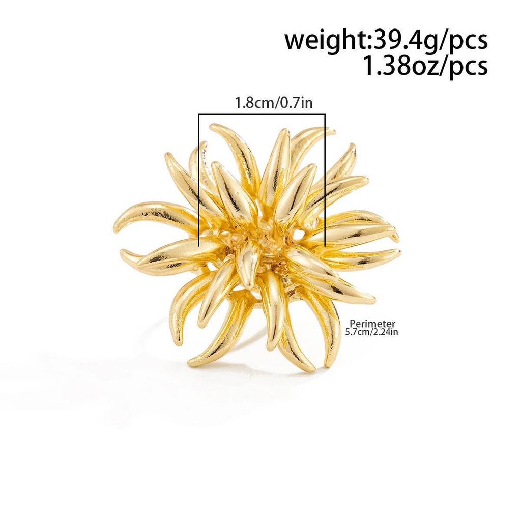 IngeSight.Z Vintage Gold Color Hollow Out Flower Ring for Women Creative Chic Geometry Metal Knuckle Rings Wedding Party Jewelry