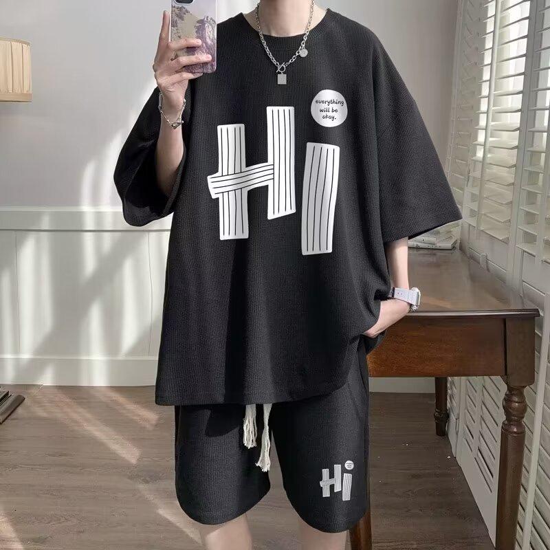 Large Waffle Sports Suit for Boys: Summer Hong Kong Style Loose Fit, Short-Sleeved & Shorts