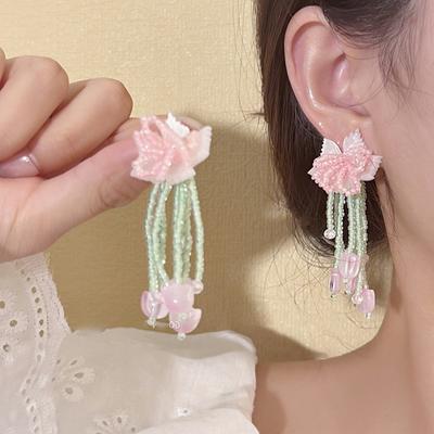 Färg Dopamin Handgjorda Pärlblommor Franskade Örhängen Kvinnors Ljus Lyx Mode Högklassiga Eleganta Mångsidiga Örhängen