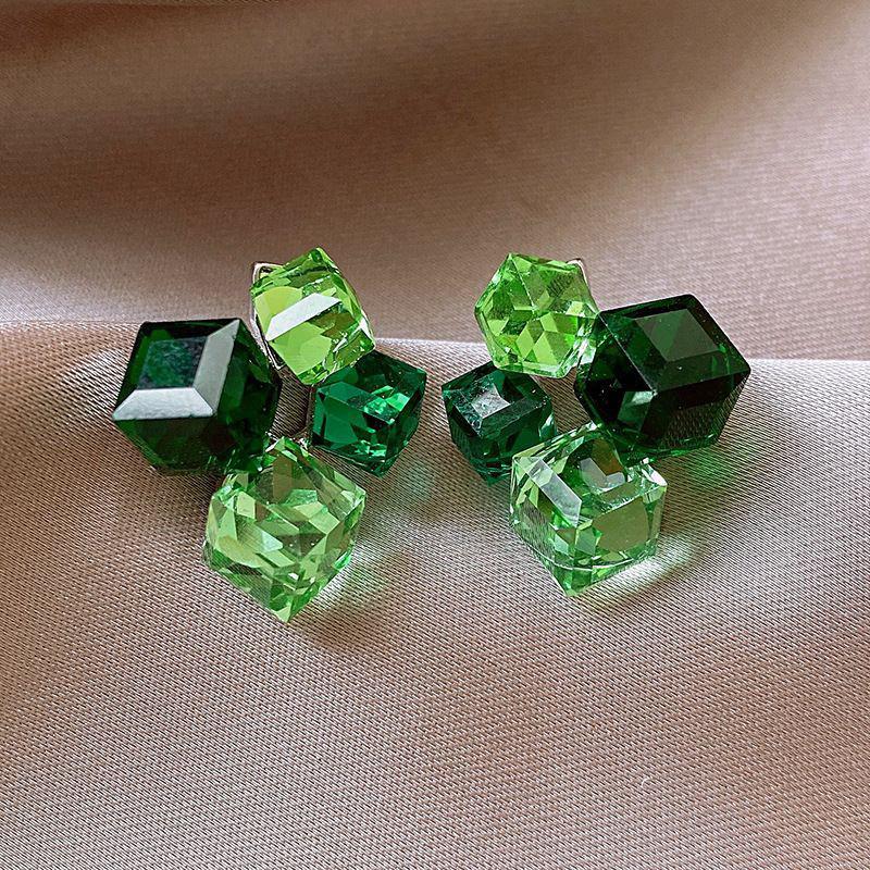 Geometric Green Crystal Sugar Cube Stud Earrings for Women - Fashionable, Versatile, Light Luxury