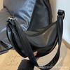 Korean Version Ins Small Bag Female Messenger Bag 2025 New Spring and Summer Niche Design Retro Shoulder Dumpling Bag