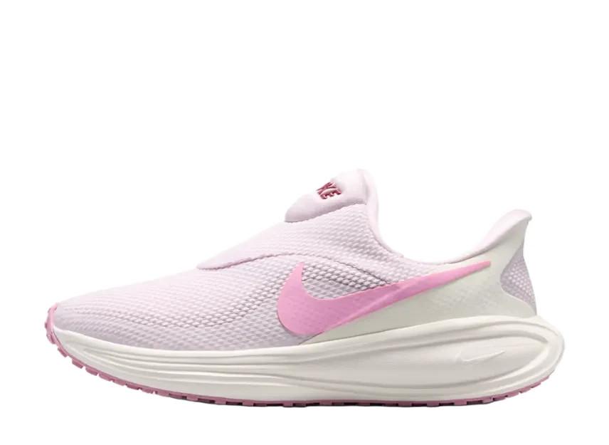 HQ2415-502 Nike Revolution 8 EasyOn (Women's)