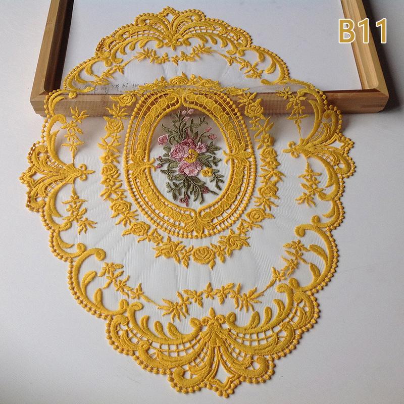 Dinning Table Cover Embroidered Table Cloth Elegant Round Lace Tablecloth Coffee Coasters Napkin Party Wedding Decoration