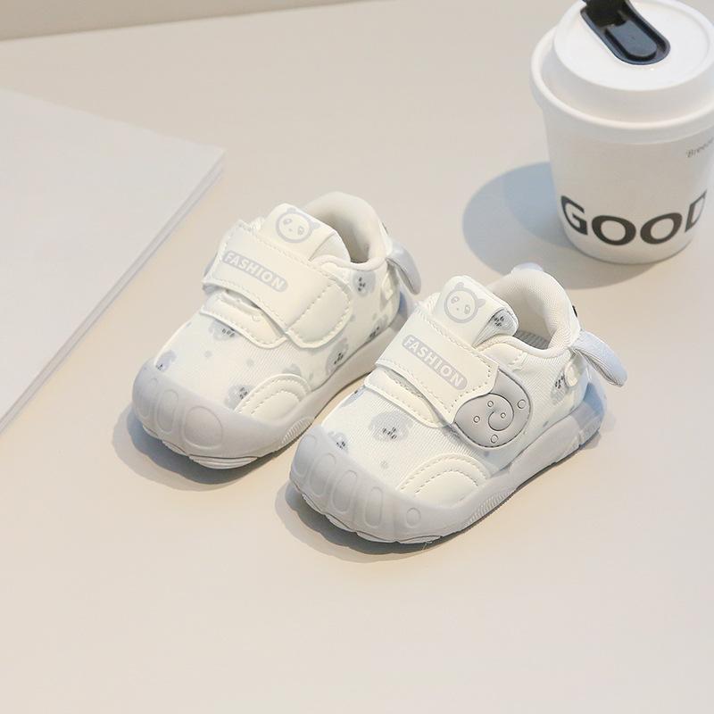 Walkers with Soft Soles and Anti-slip Properties, Boys' and Girls' Shoes, Breathable Shoes