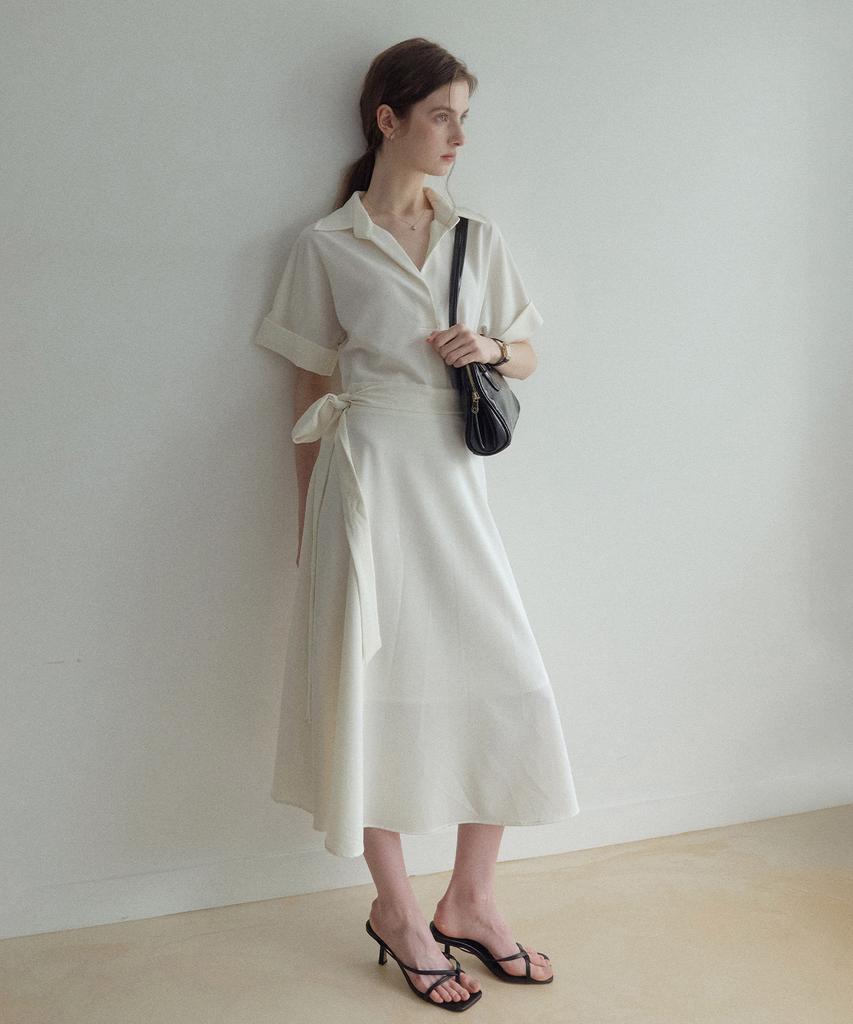 Le Nav Linen Snap Kara One-Piece (Ivory)