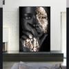 Donna africana su tela Poster Lamina d'oro Maschera Gioielli Decorativo Murale Soggiorno Immagine di arte della parete per dipinti moderni di decorazioni per la casa