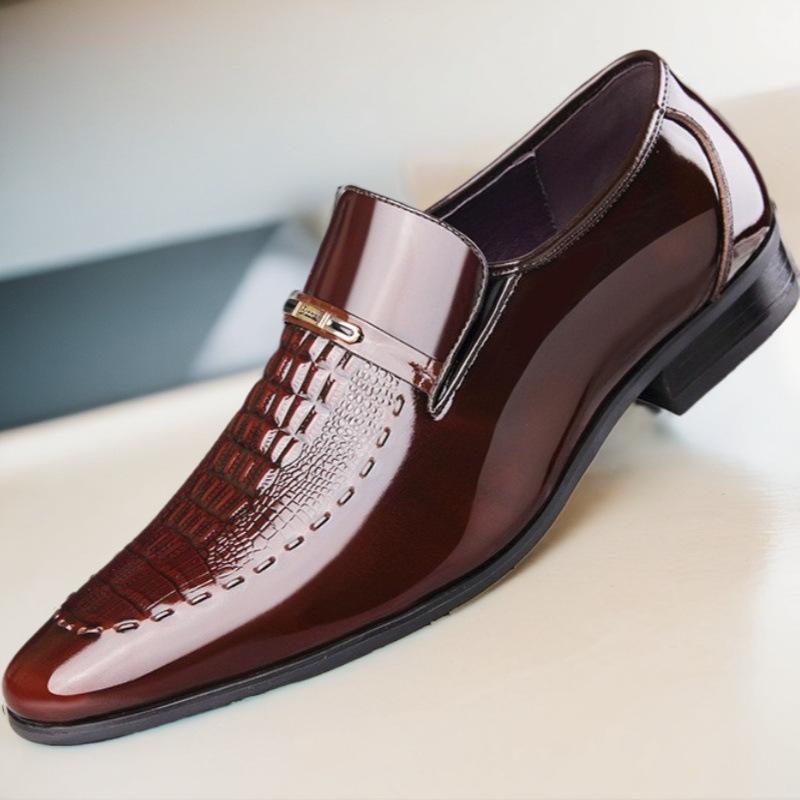 Fashion Men's Croc-Embossed Patent Leather Dress Shoes Wide Width Pointed Toe Slip-On Business Formal Comfort Non-Slip Office Wedding