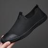 Fashion 2025 Summer Breathable Mesh Shoes for Men Fashion New Designer Outdoor Solid Color Sports Light Casual Shoes Male