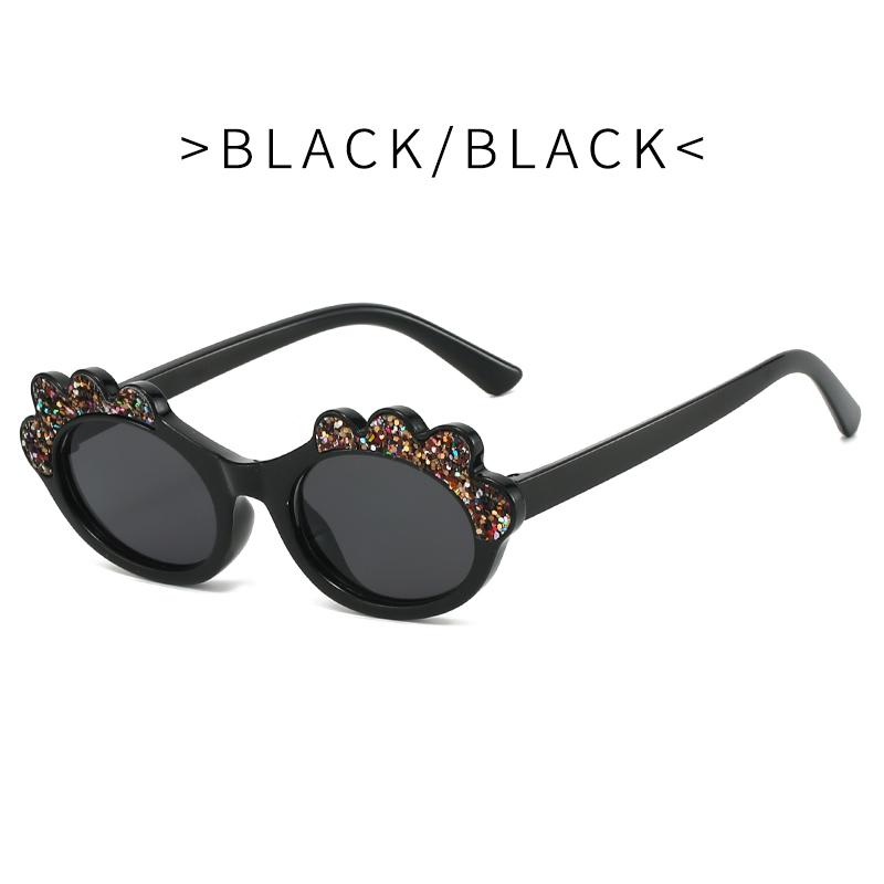 New Style Kids Sunglasses Party Round Sun Glasses Retro Style Sweet Diamond Inlaid Boys Girls Eyeglasses Fashion Style Children Sunglasses UV400