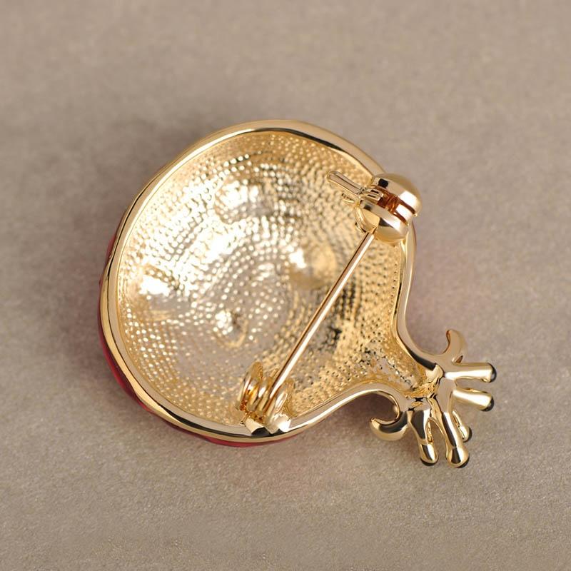 Blucome Enamel Fruit Shape Red Pomegranate Brooch Cute Gift Accessories Suit Lapel Pin Men Women's Clothing Badges Scarf Buckles