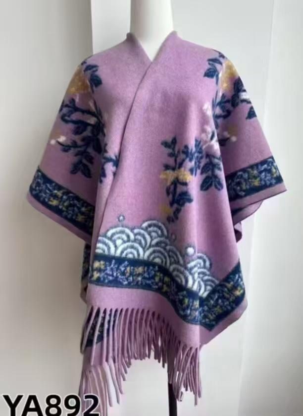 Elegant Ethnic Ink Painting Cape Shawl with Tassels - Versatile Travel Scarf Cloak