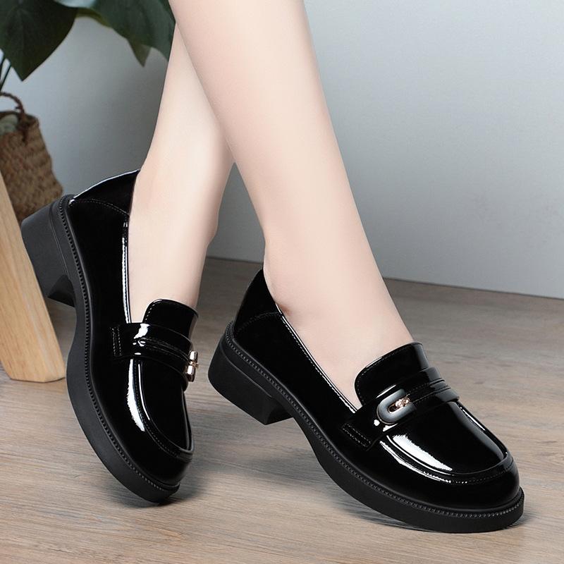 Fashion Spring Comfortable British Style Shallow Bright Leather Loafers Women Pumps Square Heels Chunky Platform Shoes Office Size35-41