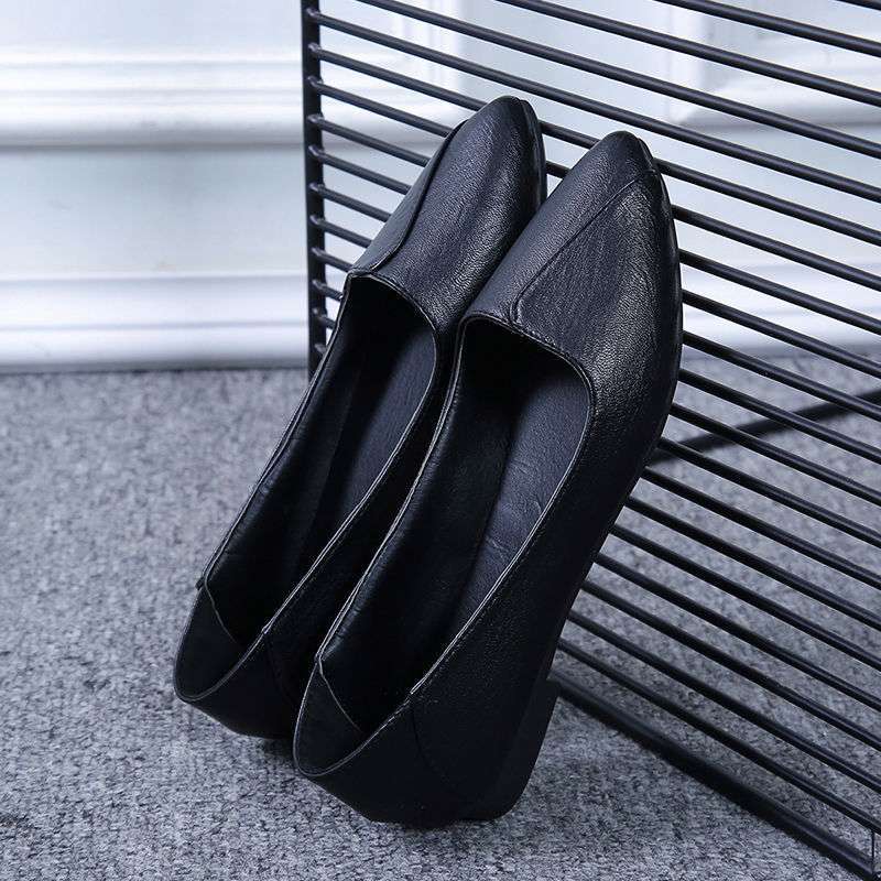 Black High Heels Women 2025 European Station Model Fashion Sexy Temperament Pointed One-word Button Stiletto Sandals