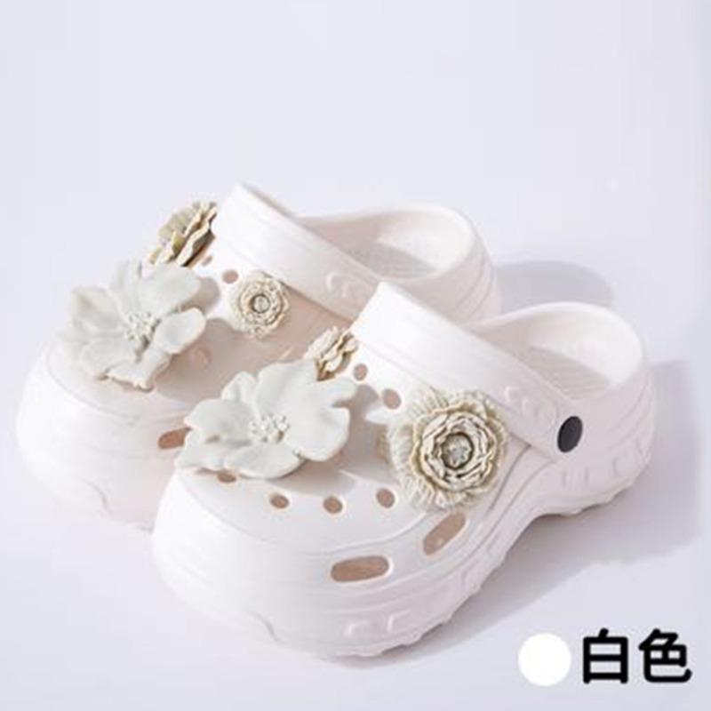 New hole shoes women's indoor and outdoor stepping on shit feeling comfortable and breathable eva slippers thick-soled slippers wholesale