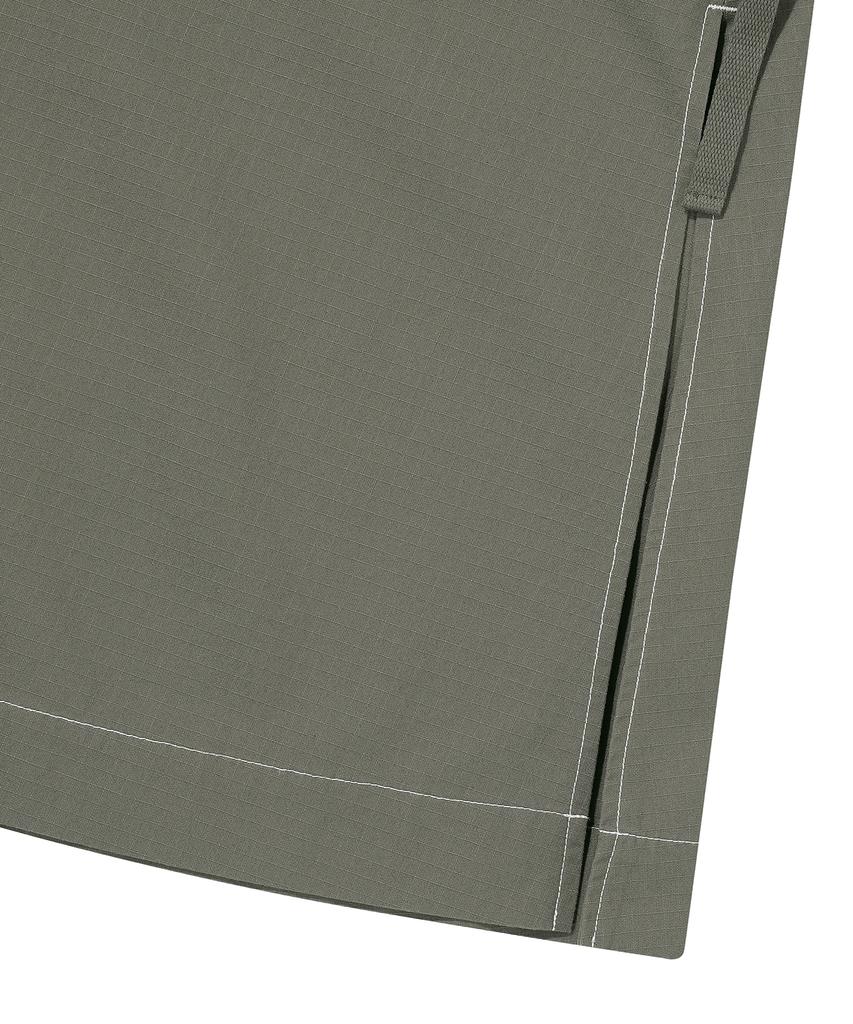 Syupeodeulai W Long Cargo Skirt Olive