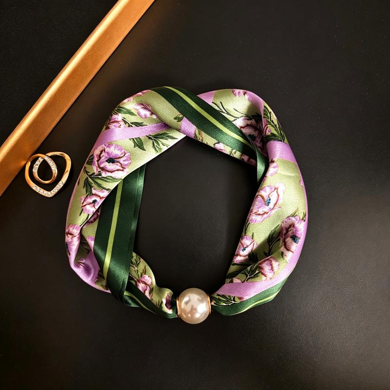 Écharpe en soie à boucle magnétique: Soie de mûrier luxueuse et polyvalente pour la protection du cou des femmes au printemps/été
