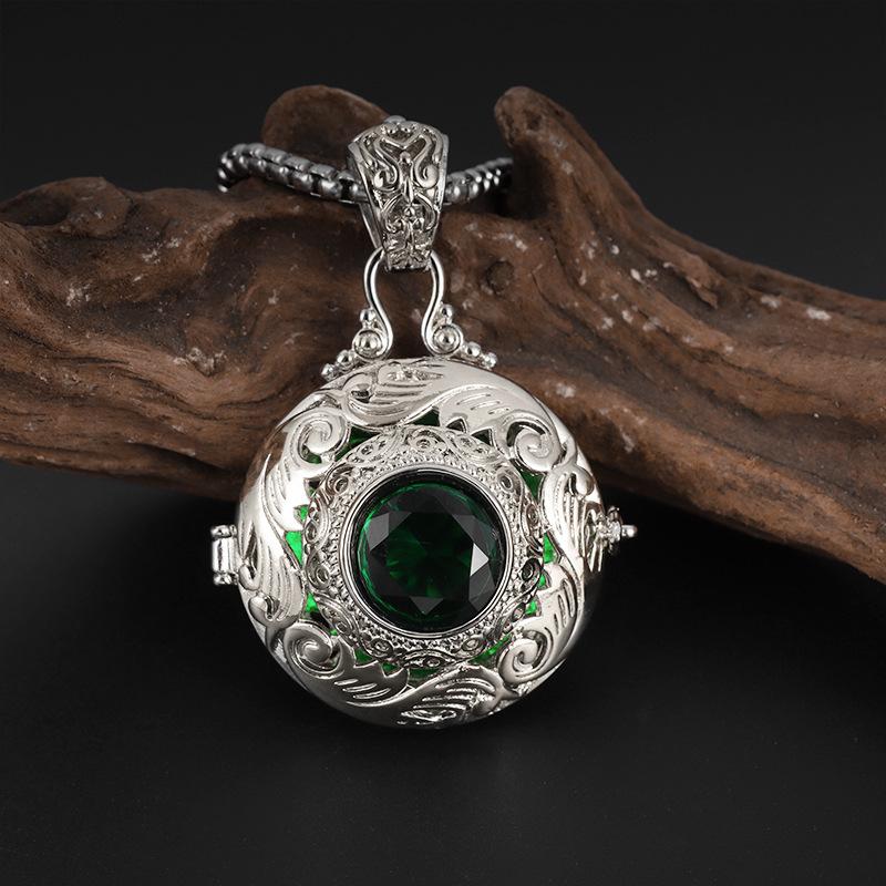 Retro Costume Incense Ball Balls Wrapped In Floral Pattern Hollow Wool Necklace Pendant for Women Versatile
