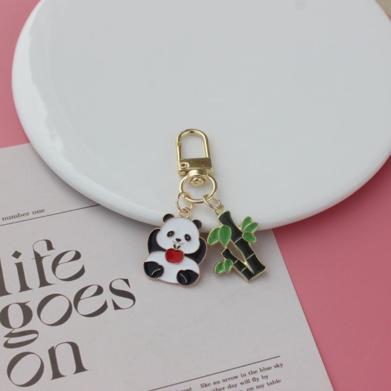 New Cute Panda Metal Keychain Cartoon Style Adorable Key Chain Pendant For Men And Women Bag Charm