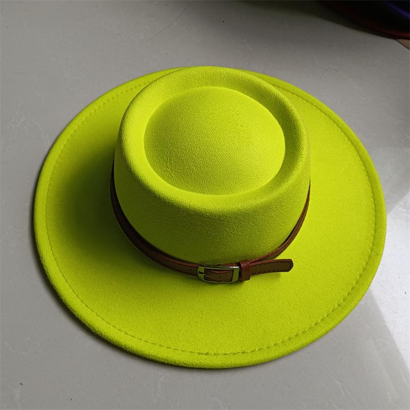 2026 Fedora Hut Winter Rund Konvex Flacher Oberteil Gürtel Zubehör Rosenrot Filz Jazzhut für Männer und Frauen Fedora Gorras
