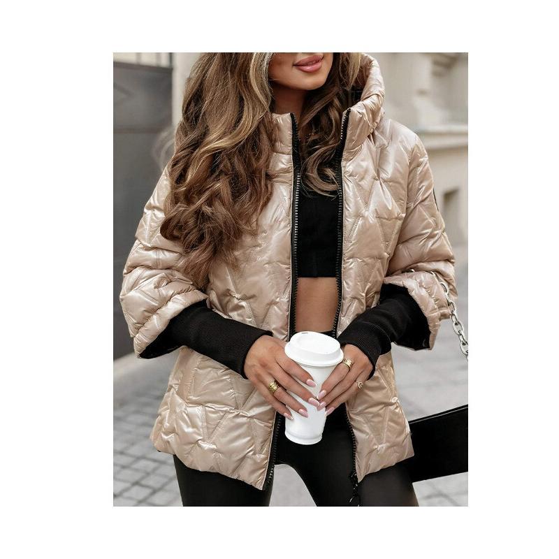 Women's Loose Fit Hooded Puffer Jacket with Zip Front, Long Sleeves, Wool Filling and Quilted 3D Pattern