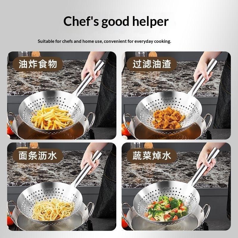Stainless Steel Noodle Dumpling Skimmer with Long Handle and Mesh Design Reliable Strainer for Kitchen Use
