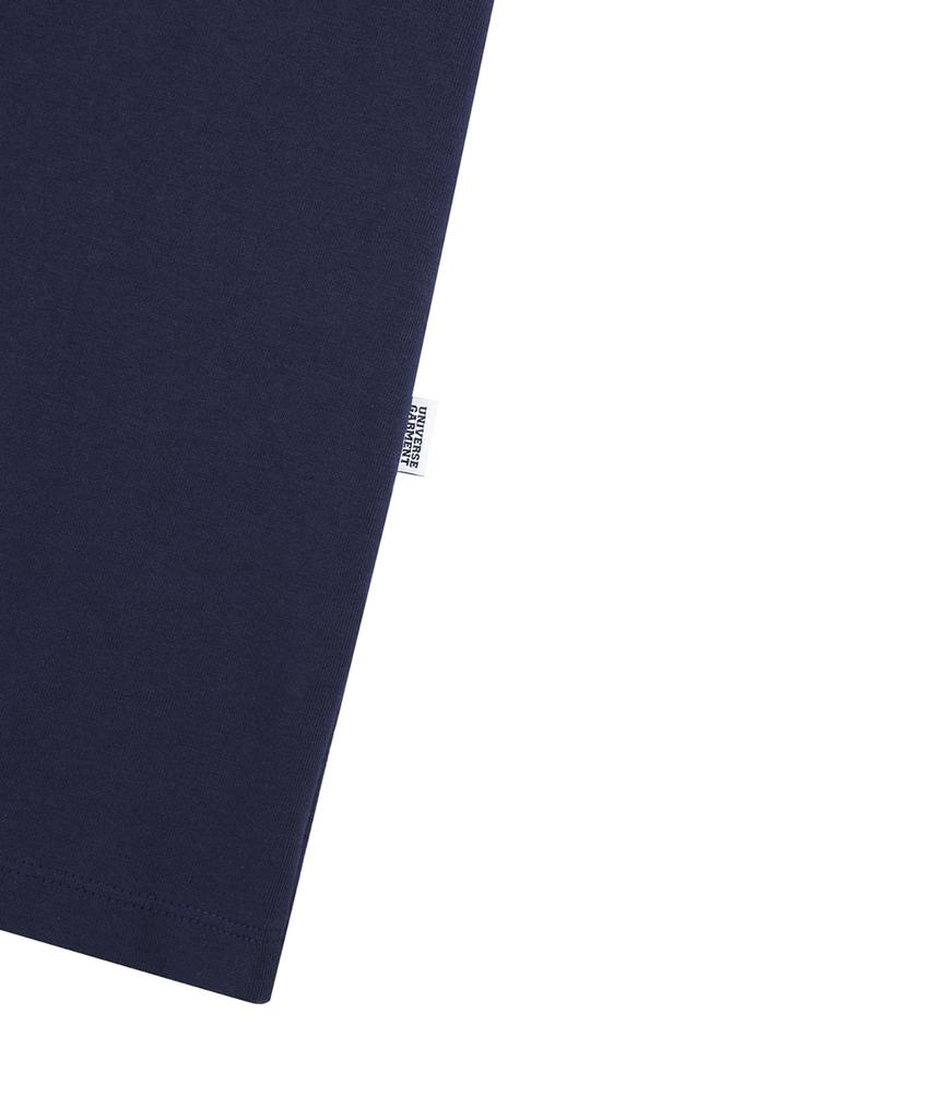 Yunibeoseugameonteu Ug Retro Two-Tone Emblem T-Shirt_Navy