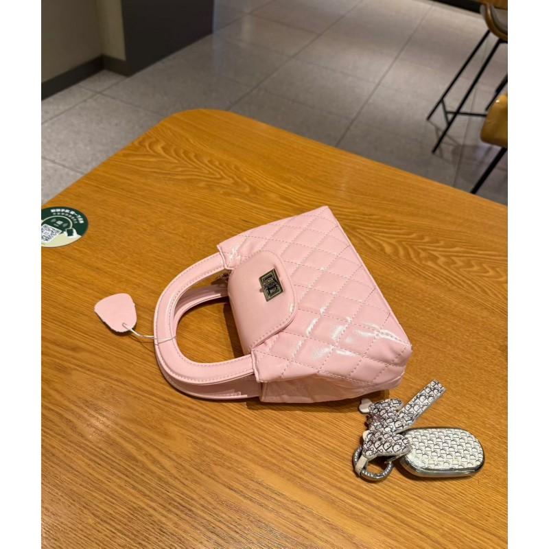 Womens Small Chain Strap Crossbody Bag With Quilted Design PU Leather Handheld Shoulder Daily Wear
