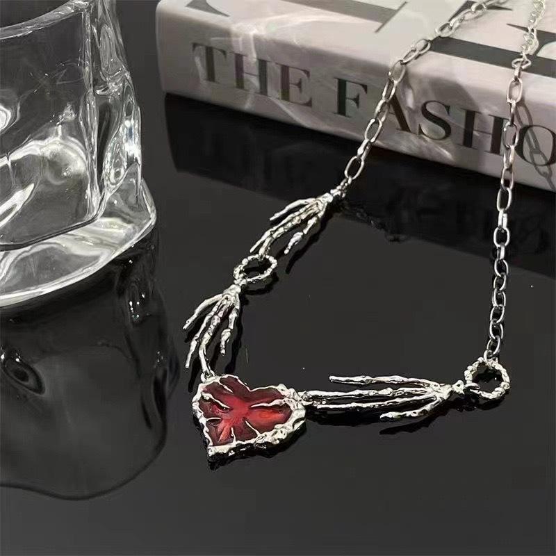 Personality Dark Red Ghost Claw Love Pendant Collarbone Chain Female Niche Design Exaggerated Personality Dark Cold Wind Necklace