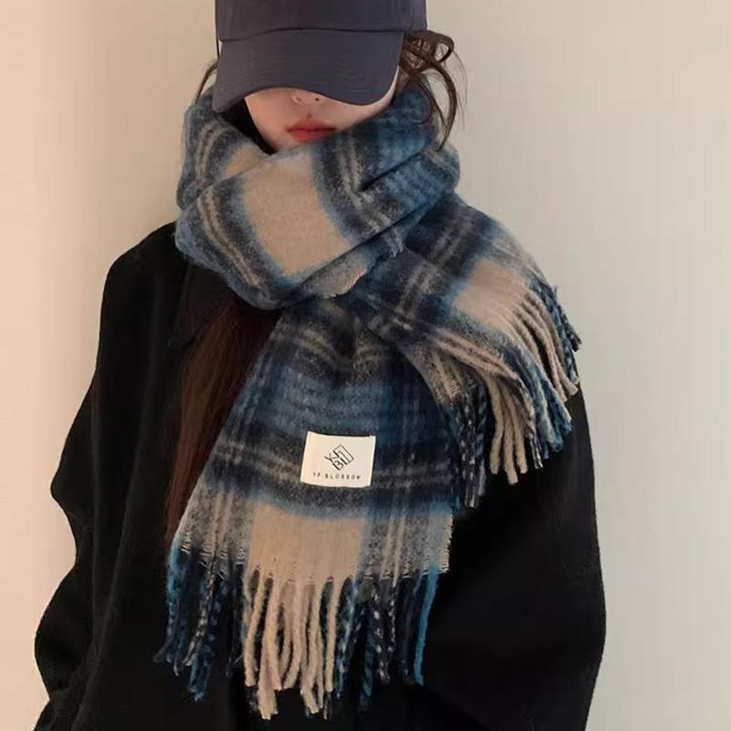 Autumn And Winter New Couple Scarf Women'S Warm Thick Shawl Retro Lazy Style Plaid Neck Scarf
