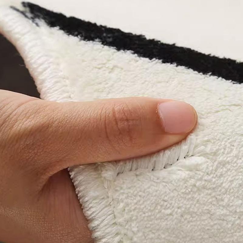 1Pcs Anime Hachiware Usagi Plush Floor Mat Chiikawa Cartoon Rug Bathroom Non-Slip Carpet Car Cushion Soft Living Room Decor