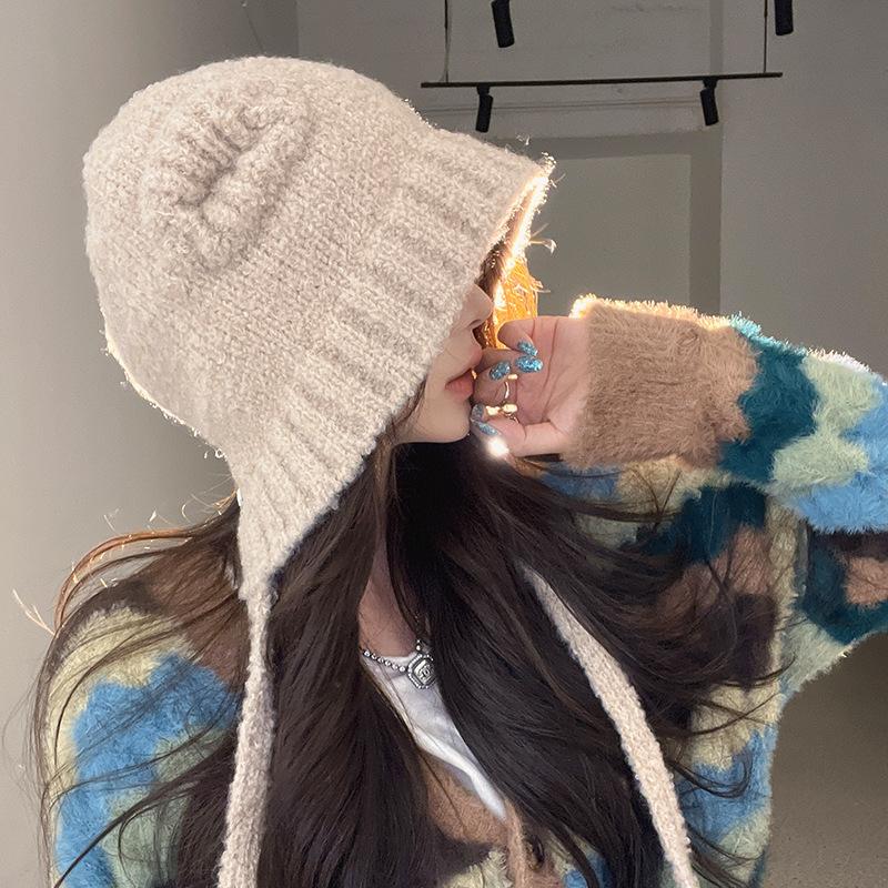 New Autumn and Winter Cute Little Bear Warm Hat Girl Showing Face Small Ear Protection Wool Hat Japanese and Korean Lace Up Versatile Knitted Hat
