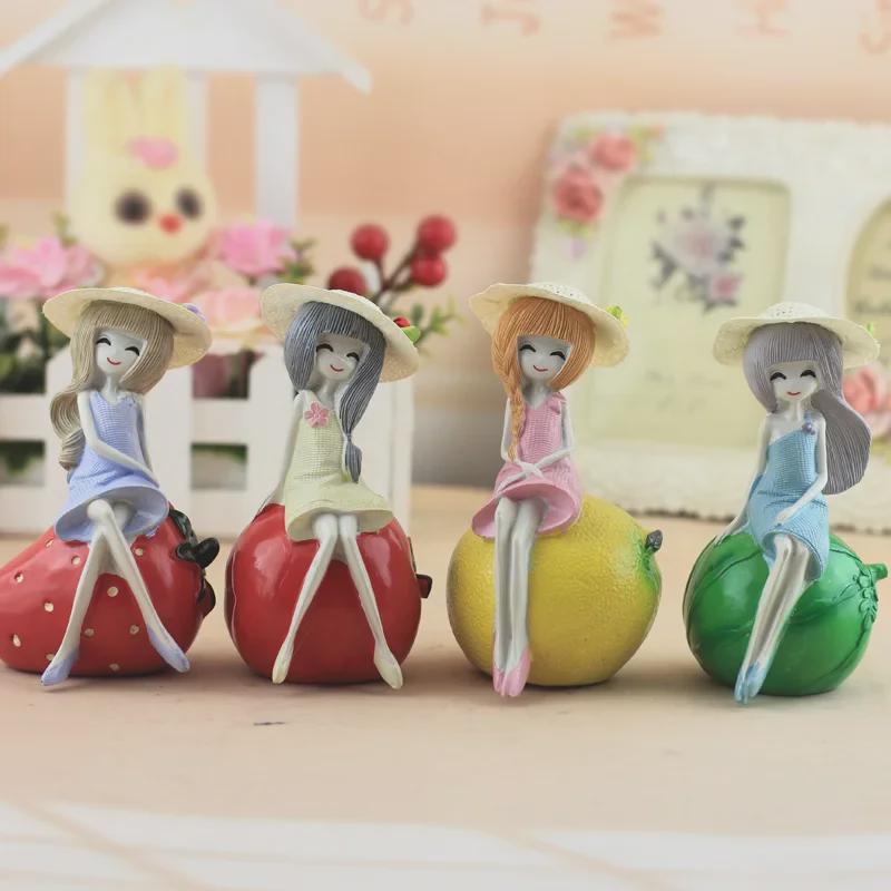 Creative Resin Fruit Girl Cake Toppers, Home Décor, Gift & Car Accessories