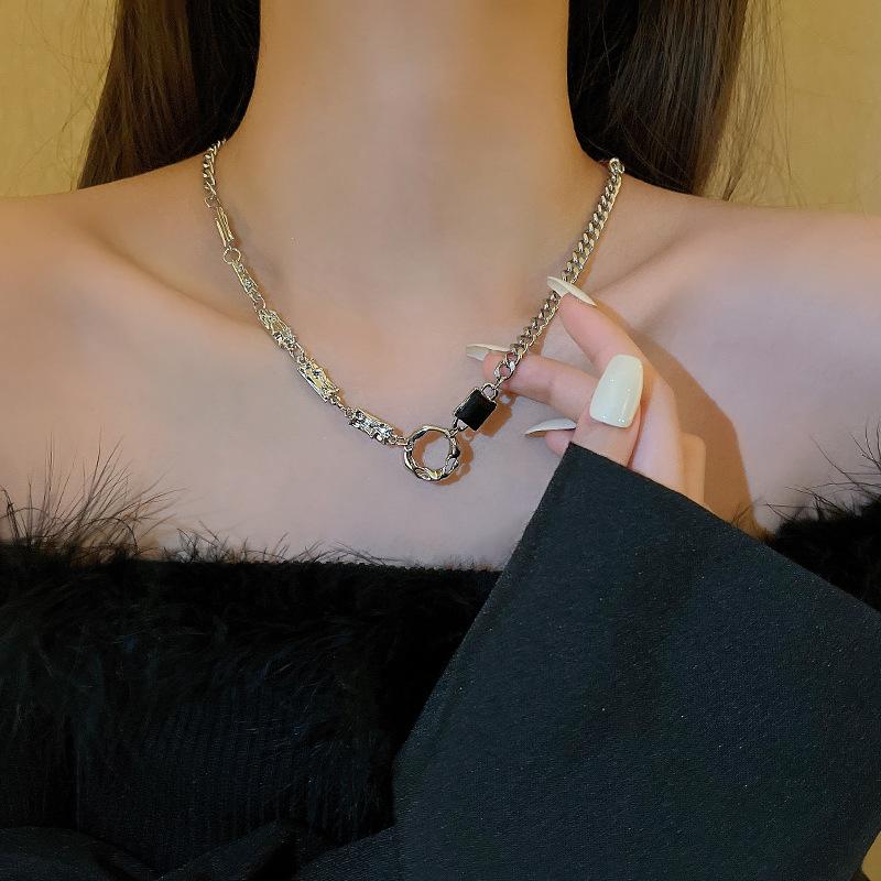 RUI RUI YU Silverfärg Glittrande Svart Zirkon Nyckelbenskedja Kvinnor Par Trendig Elegant Handgjord Halsband Fest Smycken Gåvor