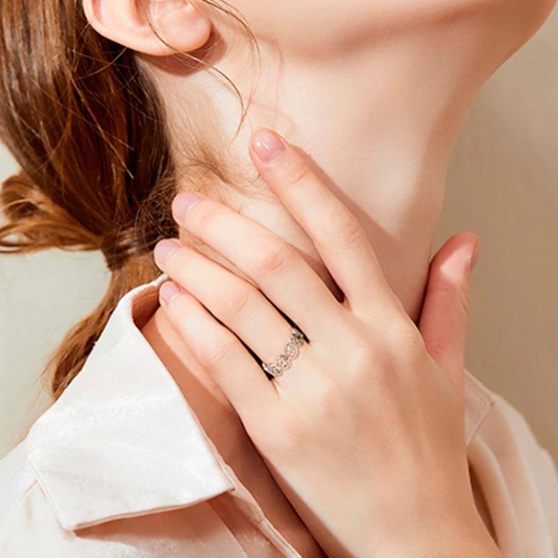 YILUOCD Roestvrijstalen Pentakelring Geometrische Pentagramring voor Vrouwen Wicca Beschermingsamulet Holle Ster Kerstsieraden