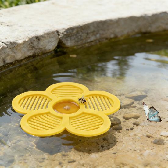 Floating Bee Station Flower Shaped Floating Bee Watering Station Butterfly Bee Feeder for Feeding Bee Bath Outdoor Garden Decor