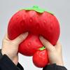 Giocattoli Fidget Fragola di Grandi Dimensioni Giocattolo Spremibile Fragola Simulato Forma Modellabile Sfera Antistress a Lenta Risalita per Adulti Regali