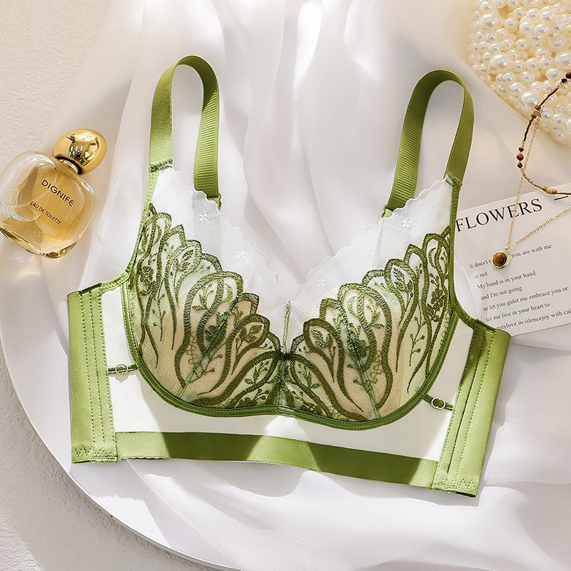 Spring and Summer Lace Rabbit Ears Without Steel Rings, Anti-sagging Ultra-thin Bra Cover Gathered, Big Breasts Appear Small