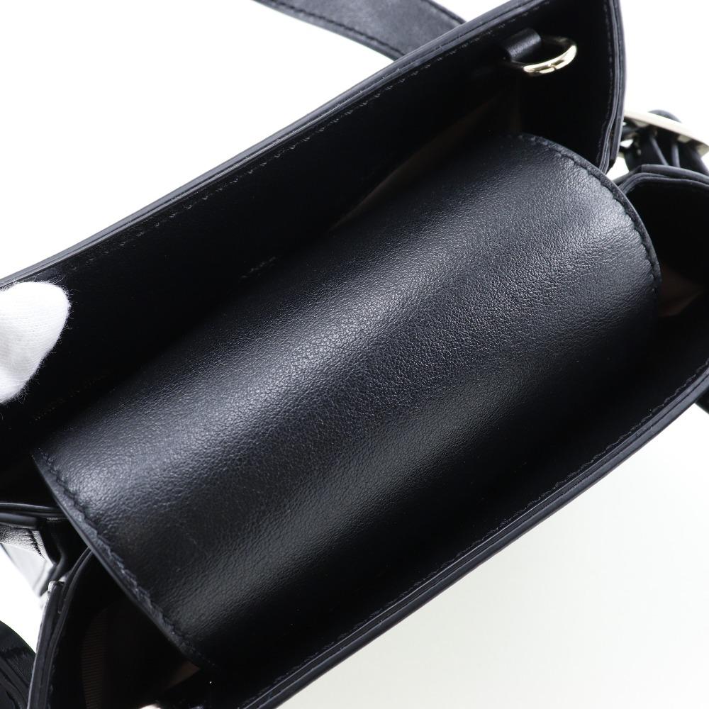 Roger Vivier Bolsa de Mão 2WAY preta Couro de Bezerro Mulher Usada