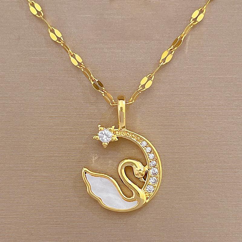 Light Luxury Temperament Gorgeous Moon Swan Necklace Female Versatile Collarbone Chain Titanium Steel Chain