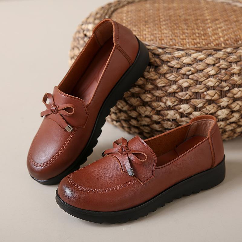 Spring and Autumn Mother Shoes Casual Soft-soled Single Shoes Middle-aged and Elderly Leather Shoes Comfortable Home Daily Non-slip Work Women's Shoes